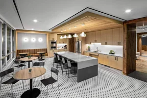 CS Project Bickerstaff LG 5 Mobile